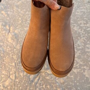UGG Women's Tan Ankle Booties